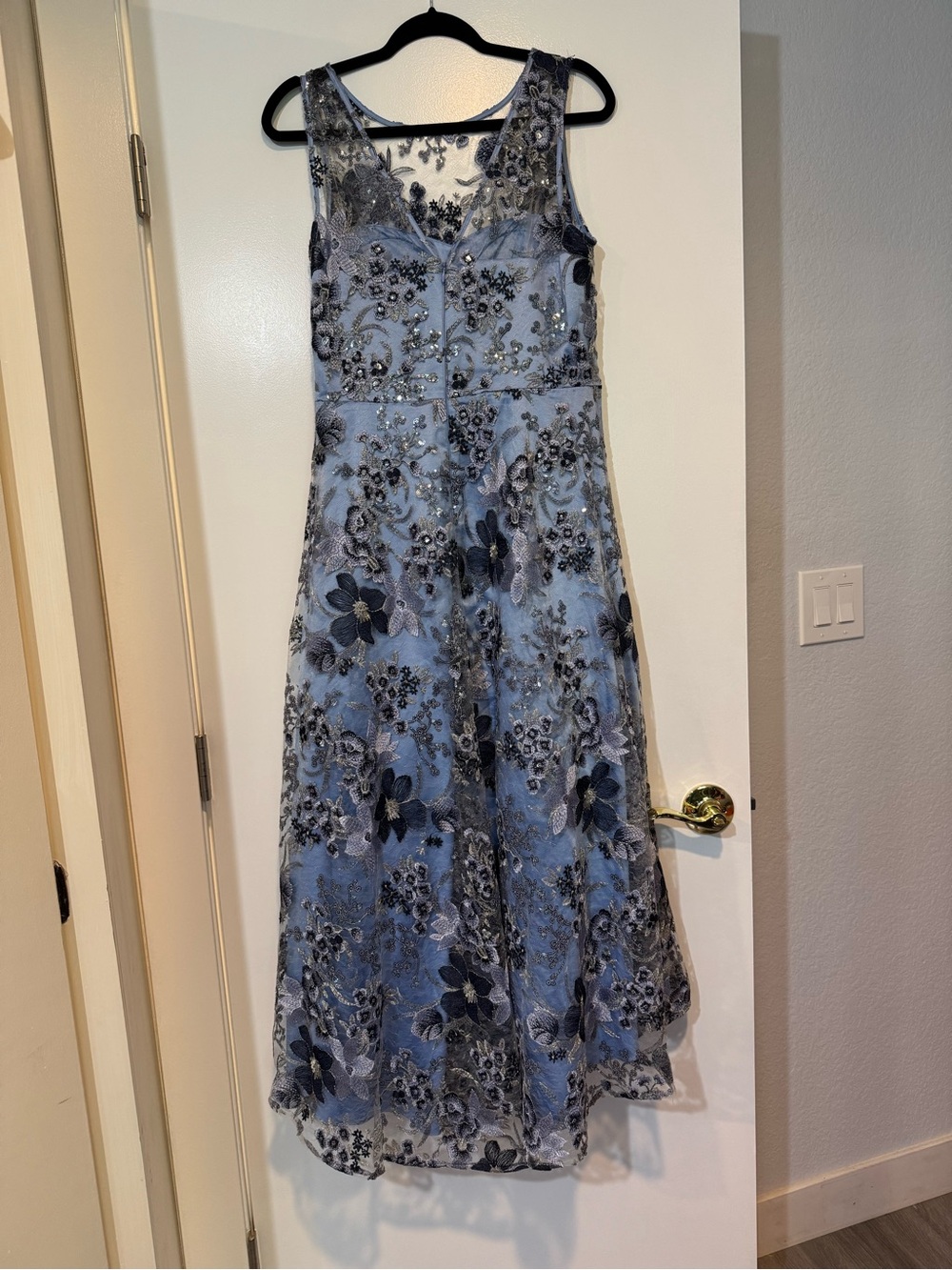 Eliza J Blue Floral Embroidered High-Low Gown Size 10 - Picture 6 of 7